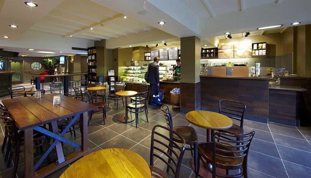 Village Hotel Manchester Хайд Экстерьер фото